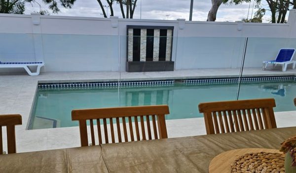 "KRATOS" Stacked Stone & Acrylic Panelled Water Feature with Powder-Coated Frame 1500mm (H) x 1800mm (W) x 350mm (D) - Image 5